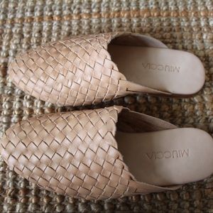 SOLD | woven mules